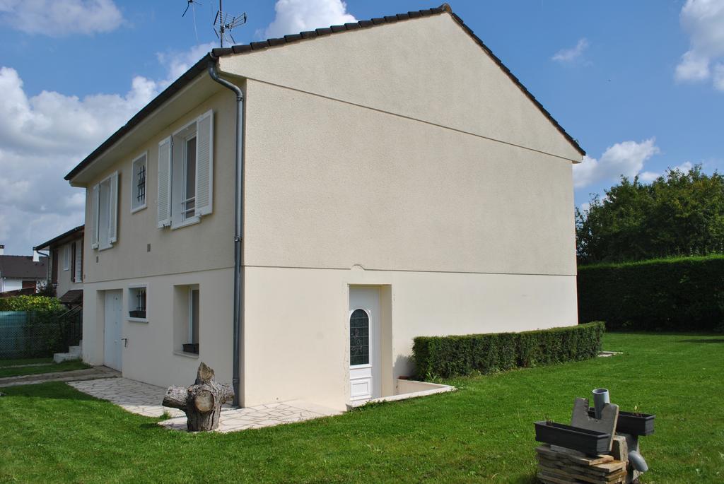 2 Bed House Near Disneyland Paris モントリー エクステリア 写真