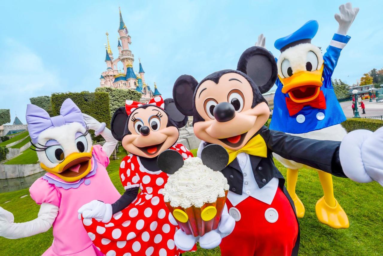 2 Bed House Near Disneyland Paris モントリー エクステリア 写真